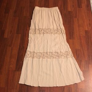 🍬 Small flowy maxi skirt 🍬